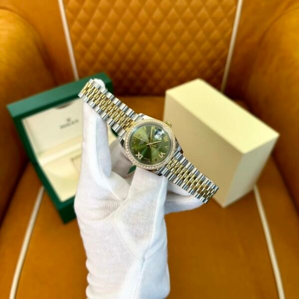 Rolex Diamond Bezel