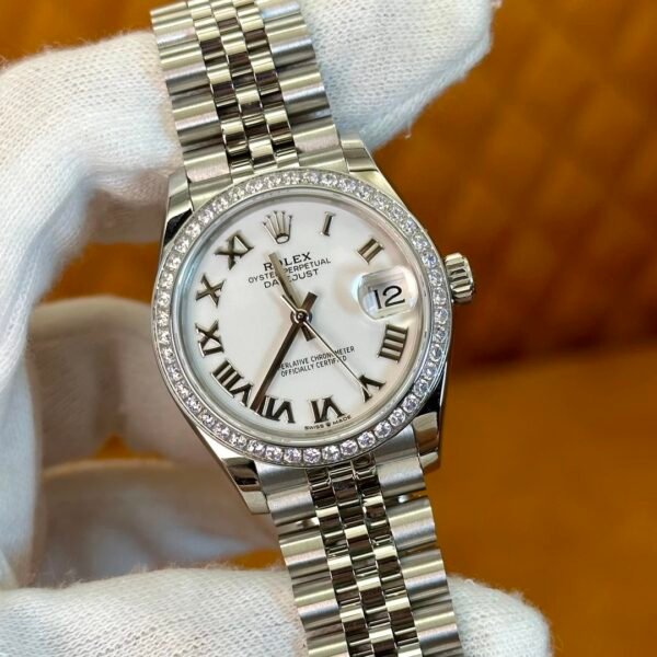 Rolex Diamond Bezel